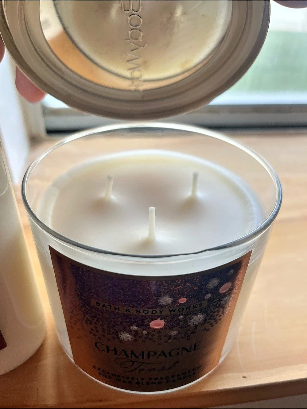 Bath & Body Works Champagne Toast Set Bath & Body Set in Pink & Purple - Picture 6 of 7